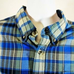 VINTAGE Woolrich Plaid Button Down Short Sleeves